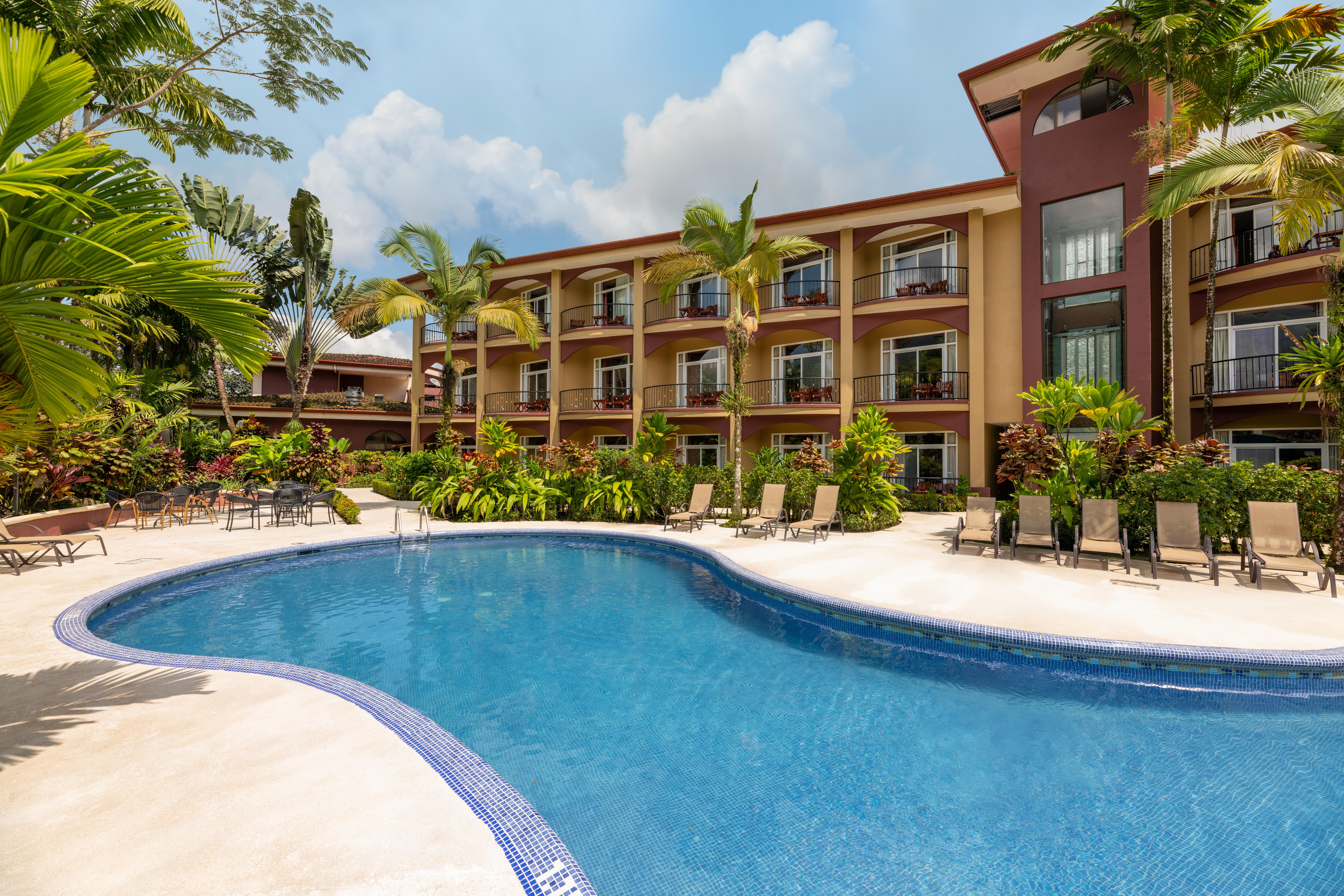 Hotel Magic Mountain La Fortuna Bagian luar foto
